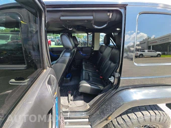 2015 Jeep Wrangler Unlimited Sahara - miniatura 13