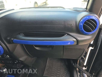 2015 Jeep Wrangler Unlimited Sahara - miniatura 19