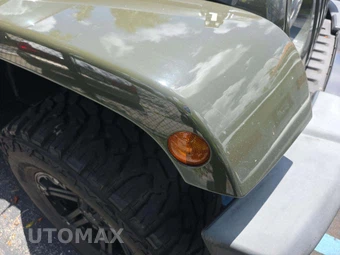 2015 Jeep Wrangler Unlimited Sahara - miniatura 30