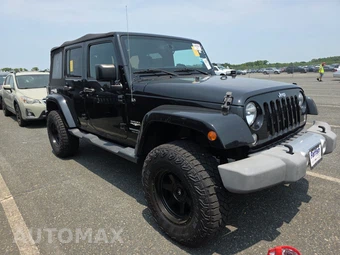 2015 Jeep Wrangler Unlimited Sahara - miniatura 3
