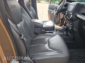2015 Jeep Wrangler Unlimited Sahara - miniatura 15