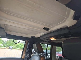 2015 Jeep Wrangler Unlimited Sahara - miniatura 8