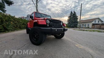 2015 Jeep Wrangler Unlimited Sahara - miniatura 9