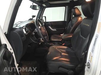 2015 Jeep Wrangler Unlimited Sahara - miniatura 7