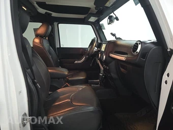2015 Jeep Wrangler Unlimited Sahara - miniatura 8
