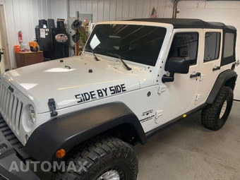 2015 Jeep Wrangler Unlimited Sahara - samochód z USA z aukcji Manheim, oferta Kup Teraz w AUTOMAX