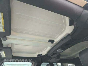 2015 Jeep Wrangler Unlimited Sahara - miniatura 11