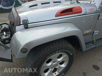 2015 Jeep Wrangler Unlimited Sahara - miniatura 21