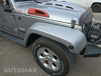 2015 Jeep Wrangler Unlimited Sahara - miniatura 24