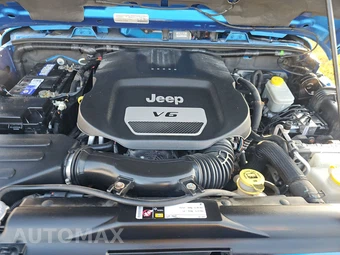 2015 Jeep Wrangler Unlimited Sahara - miniatura 15