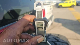 2015 Jeep Wrangler Unlimited Sahara - miniatura 21