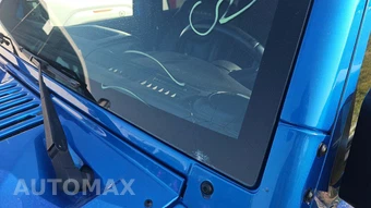 2015 Jeep Wrangler Unlimited Sahara - miniatura 40
