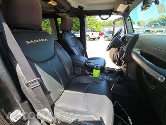 2015 Jeep Wrangler Unlimited Sahara - miniatura 15