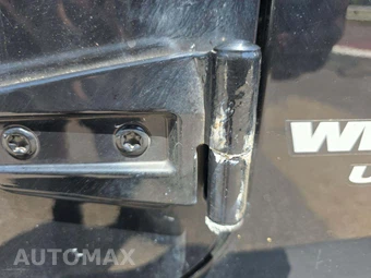2015 Jeep Wrangler Unlimited Sahara - miniatura 29