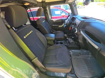 2015 Jeep Wrangler Unlimited Sahara - miniatura 18