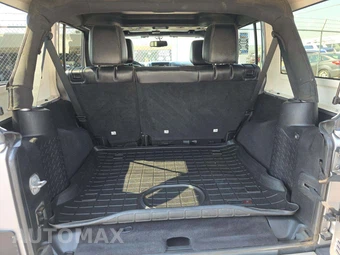 2015 Jeep Wrangler Unlimited Sahara - miniatura 14