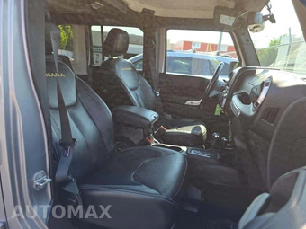 2015 Jeep Wrangler Unlimited Sahara - miniatura 18
