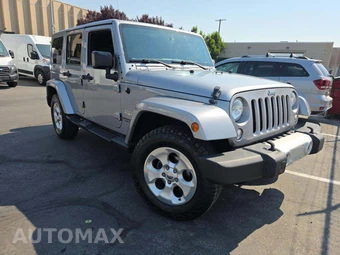2015 Jeep Wrangler Unlimited Sahara - miniatura 4