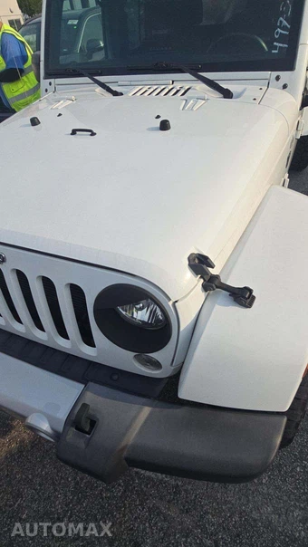 2015 Jeep Wrangler Unlimited Sahara - miniatura 22
