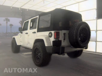 2015 Jeep Wrangler Unlimited Sahara - miniatura 6