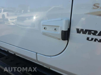 2015 Jeep Wrangler Unlimited Sahara - miniatura 28