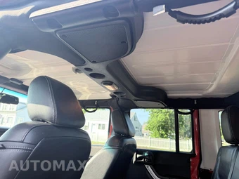 2015 Jeep Wrangler Unlimited Sahara - miniatura 24