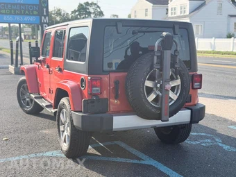 2015 Jeep Wrangler Unlimited Sahara - miniatura 4