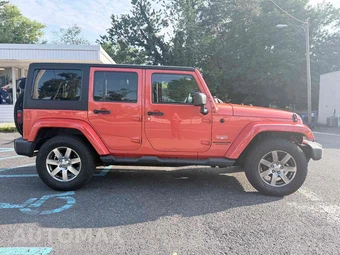 2015 Jeep Wrangler Unlimited Sahara - miniatura 8