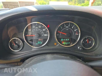 2015 Jeep Wrangler Unlimited Sport - miniatura 9