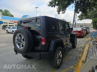 2015 Jeep Wrangler Unlimited Sport - miniatura 3