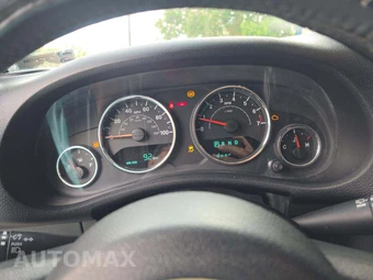 2015 Jeep Wrangler Unlimited Sport - miniatura 9