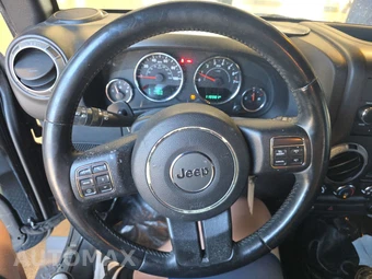 2015 Jeep Wrangler Unlimited Sport - miniatura 10
