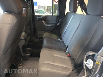 2015 Jeep Wrangler Unlimited Sport - miniatura 13