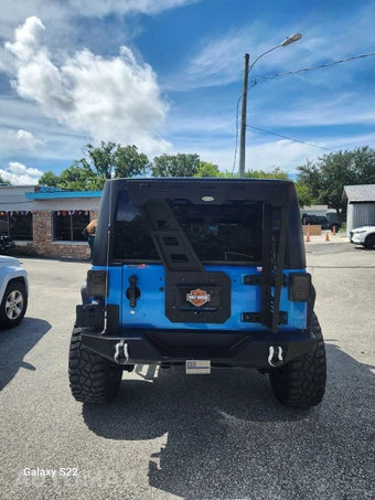 2015 Jeep Wrangler Unlimited Sport - miniatura 6