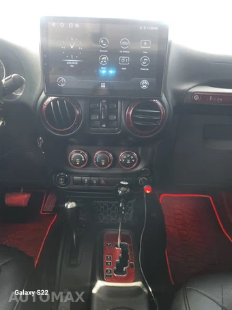 2015 Jeep Wrangler Unlimited Sport - miniatura 8