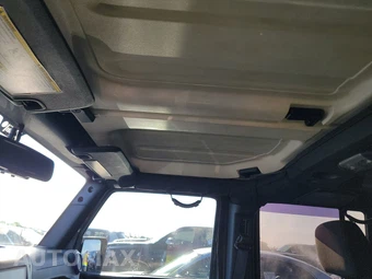 2015 Jeep Wrangler Unlimited Sport - miniatura 17
