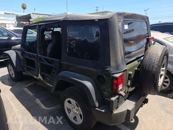 2015 Jeep Wrangler Unlimited Sport - miniatura 2