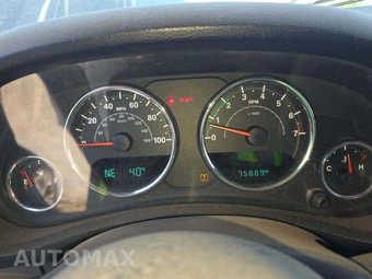 2015 Jeep Wrangler Unlimited Sport - miniatura 9