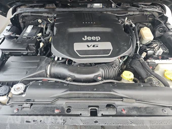 2015 Jeep Wrangler Unlimited Sport - miniatura 15