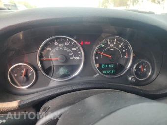 2015 Jeep Wrangler Unlimited Sport - miniatura 12