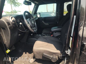 2015 Jeep Wrangler Unlimited Sport - miniatura 7