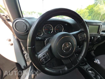 2015 Jeep Wrangler Unlimited Sport - miniatura 10