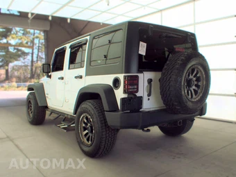 2015 Jeep Wrangler Unlimited Sport - miniatura 6