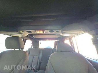 2015 Jeep Wrangler Unlimited Sport - miniatura 11