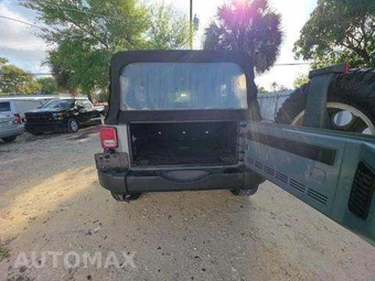2015 Jeep Wrangler Unlimited Sport - miniatura 14