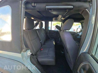 2015 Jeep Wrangler Unlimited Sport - miniatura 16