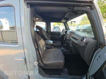 2015 Jeep Wrangler Unlimited Sport - miniatura 18