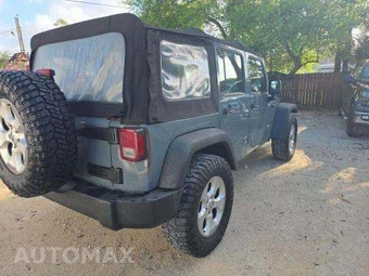 2015 Jeep Wrangler Unlimited Sport - miniatura 3