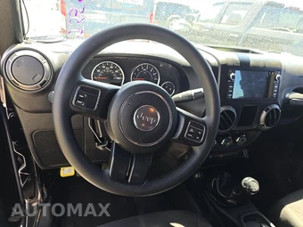 2015 Jeep Wrangler Unlimited Sport - miniatura 10