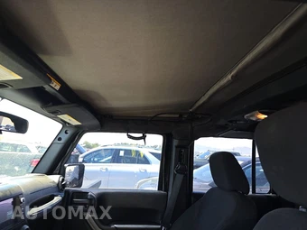 2015 Jeep Wrangler Unlimited Sport - miniatura 18